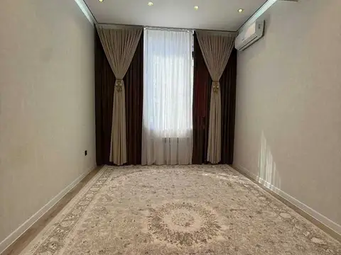 3-комн. квартира, 16 этаж, 91 м², 82 мкр
