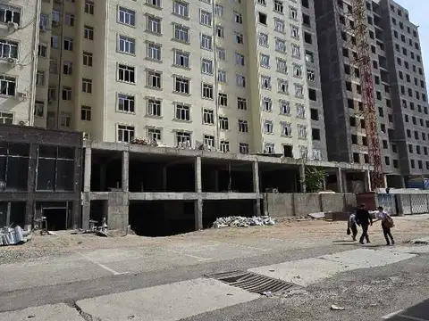 Коммерческая, 200 м², Мехргон