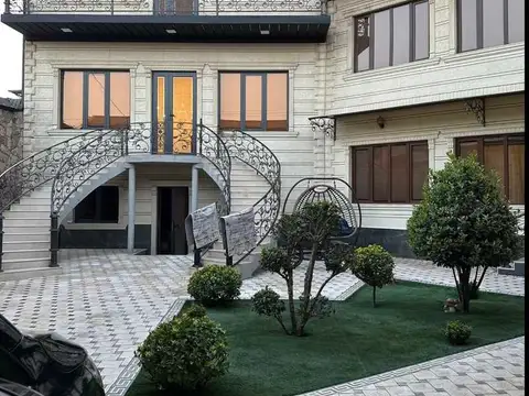 Дом, 10 комн., 500 м², Душанбе