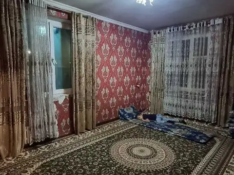1-комн. квартира, 3 этаж, 42 м², Зарафшон