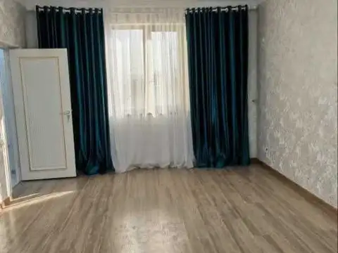 2-комн. квартира, 2 этаж, 61 м², Сино