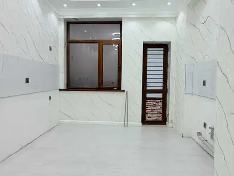 3-комн. квартира, 8 этаж, 106 м², 33 мкр