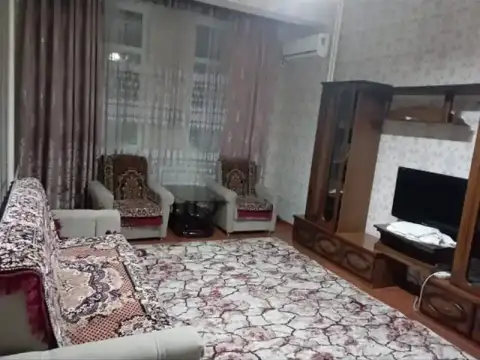 2-комн. квартира, 2 этаж, 65 м², Душанбе