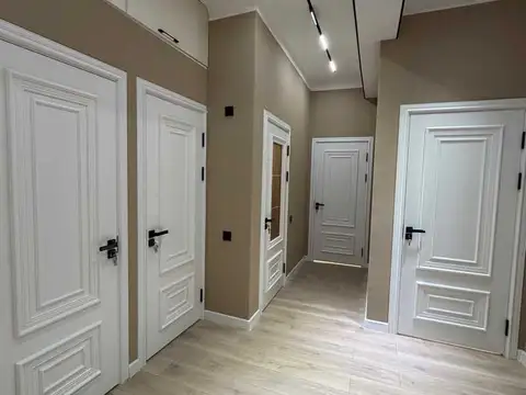 2-комн. квартира, 11 этаж, 57 м², Фирдавси