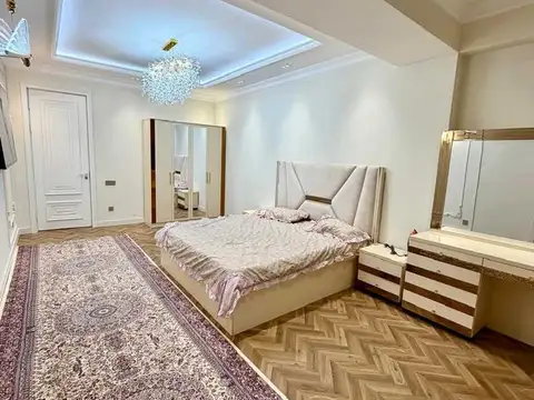 3-комн. квартира, 5 этаж, 90 м², Дом печати