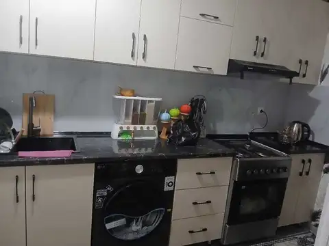 2-комн. квартира, 3 этаж, 61 м², Автоцентр