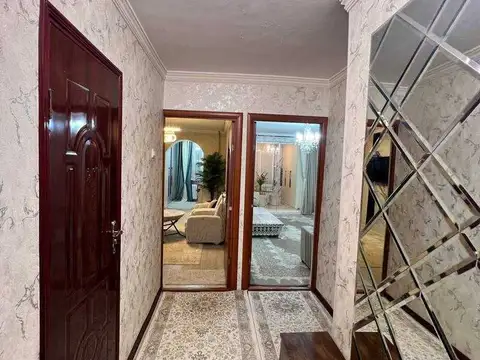 2-комн. квартира, 1 этаж, 59 м², Сино
