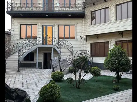 Дом, 10 комн., 500 м², Исмоили Сомони