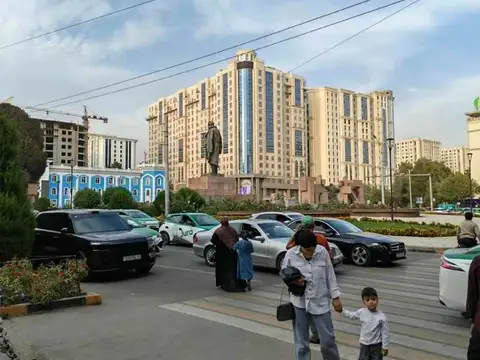 3-комн. квартира, 9 этаж, 100 м², Шохмансур