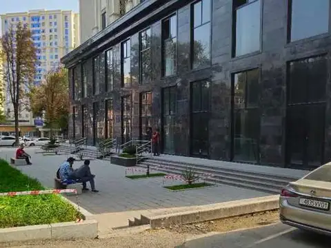 3-комн. квартира, 17 этаж, 82 м², Шохмансур