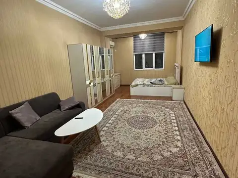 2-комн. квартира, 8 этаж, 65 м², Душанбе