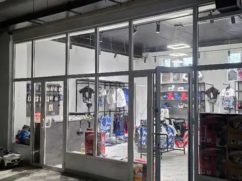 Коммерческая, 40 м², Шохмансур