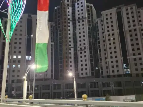 3-комн. квартира, 19 этаж, 90 м², 82 мкр