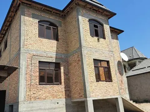 6-комн. квартира, 2 этаж, 287 м², Душанбе