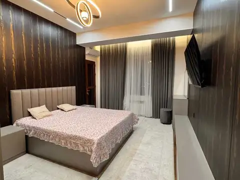 2-комн. квартира, 7 этаж, 77 м², Спартак