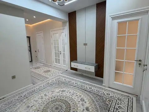 2-комн. квартира, 10 этаж, 71 м², Исмоили Сомони