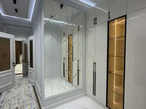 2-комн. квартира, 12 этаж, 77 м², Сино