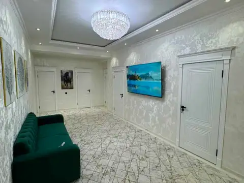 2-комн. квартира, 6 этаж, 100 м², Исмоили Сомони