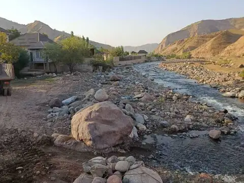 Дом, 4 комн., Лучоб