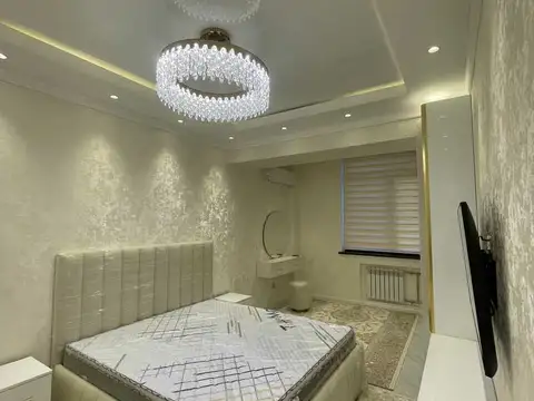 2-комн. квартира, 11 этаж, 80 м², Шохмансур