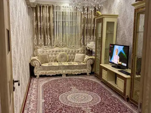 2-комн. квартира, 3 этаж, 50 м², Фирдавси