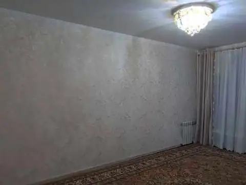 4-комн. квартира, 3 этаж, 65 м², Сино