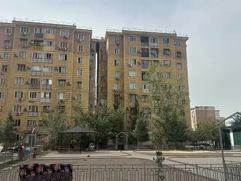 2-комн. квартира, 9 этаж, 62 м², Душанбе