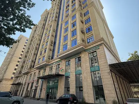 2-комн. квартира, 11 этаж, 60 м², Голубой экран