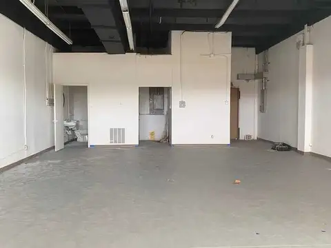 Коммерческая, 1 234 м², 102 мкр