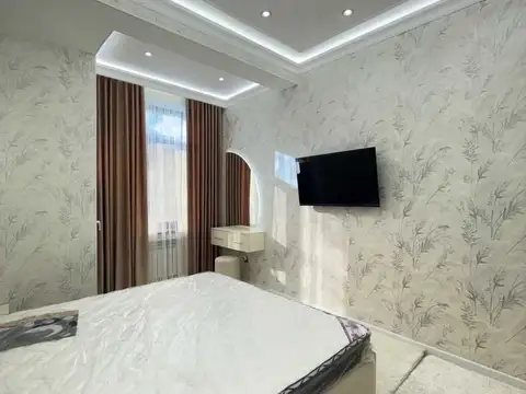 3-комн. квартира, 2 этаж, 75 м², 82 мкр