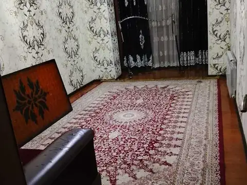 4-комн. квартира, 2 этаж, 80 м², Сино
