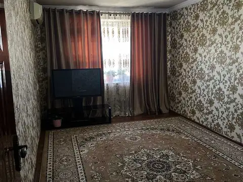2-комн. квартира, 5 этаж, 50 м², Фирдавси