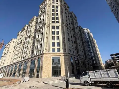 2-комн. квартира, 12 этаж, 71 м², Шохмансур