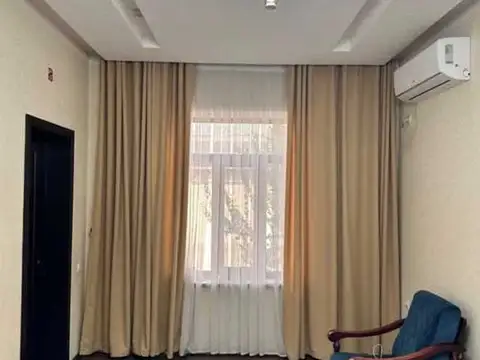 Дом, 5 комн., 200 м², 104 мкр