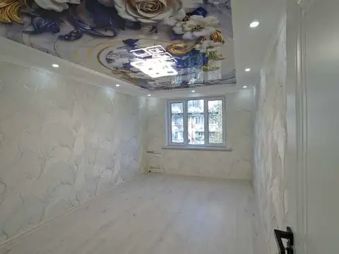 2-комн. квартира, 5 этаж, 54 м², Сино