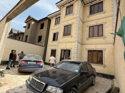 Дом, 6 комн., Сино