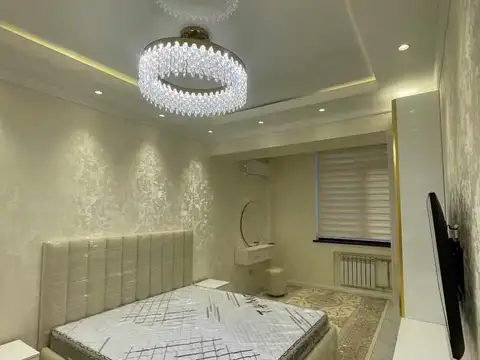 2-комн. квартира, 11 этаж, 80 м², Шохмансур