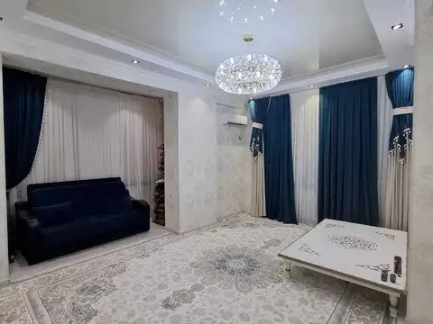 2-комн. квартира, 10 этаж, 76 м², Фирдавси