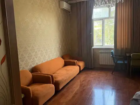 2-комн. квартира, 2 этаж, 73 м², 82 мкр