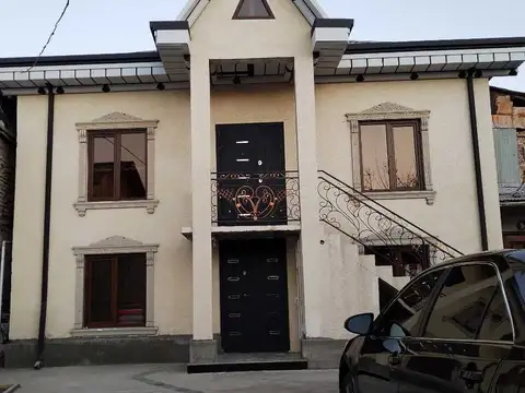 Дом, 6 комн., 300 м², Исмоили Сомони