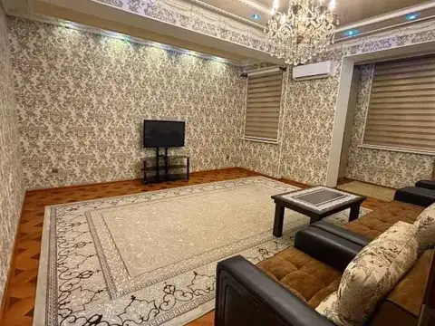 2-комн. квартира, 6 этаж, 75 м², 112 мкр