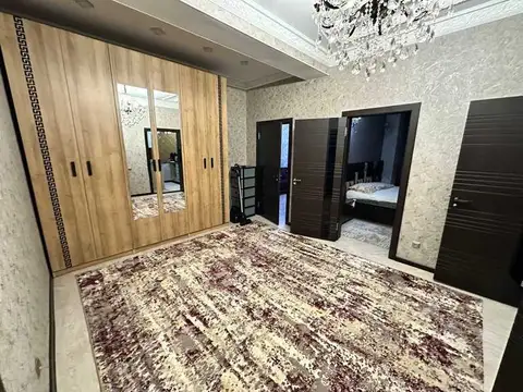 2-комн. квартира, 12 этаж, 80 м², Шохмансур