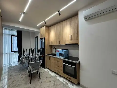 3-комн. квартира, 10 этаж, 86 м², Шохмансур