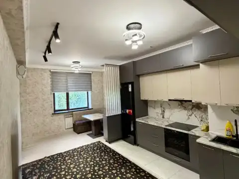 2-комн. квартира, 5 этаж, 89 м², Спартак